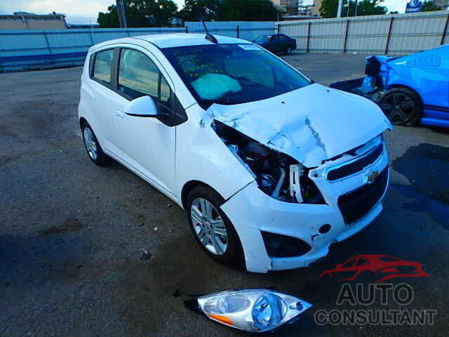 CHEVROLET SPARK 2015 - KL8CD6S98FC750312