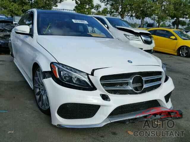 MERCEDES-BENZ C300 2015 - 55SWF4JB3FU067474