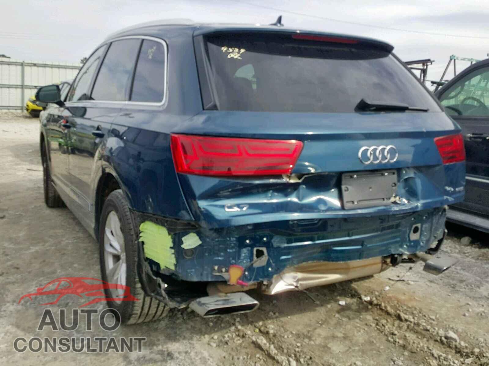 AUDI Q7 PREMIUM 2018 - KNMAT2MT2GP631376
