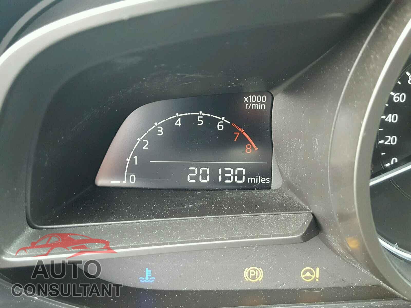 MAZDA 3 2017 - 3MZBN1U73HM132716