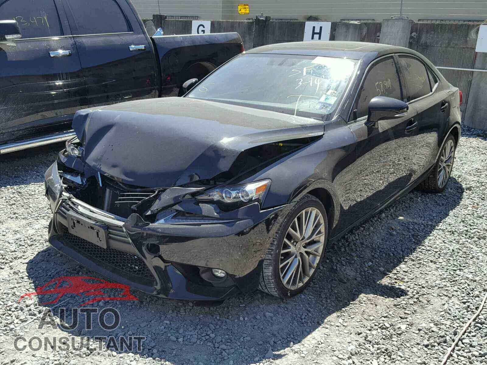 LEXUS IS250 2015 - JTHCF1D23F5019858