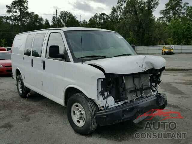 CHEVROLET EXPRESS 2015 - 1GCWGFCF4F1267153