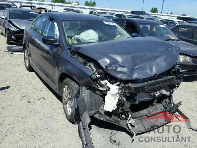 VOLKSWAGEN JETTA 2015 - 3VWD17AJ1FM258836
