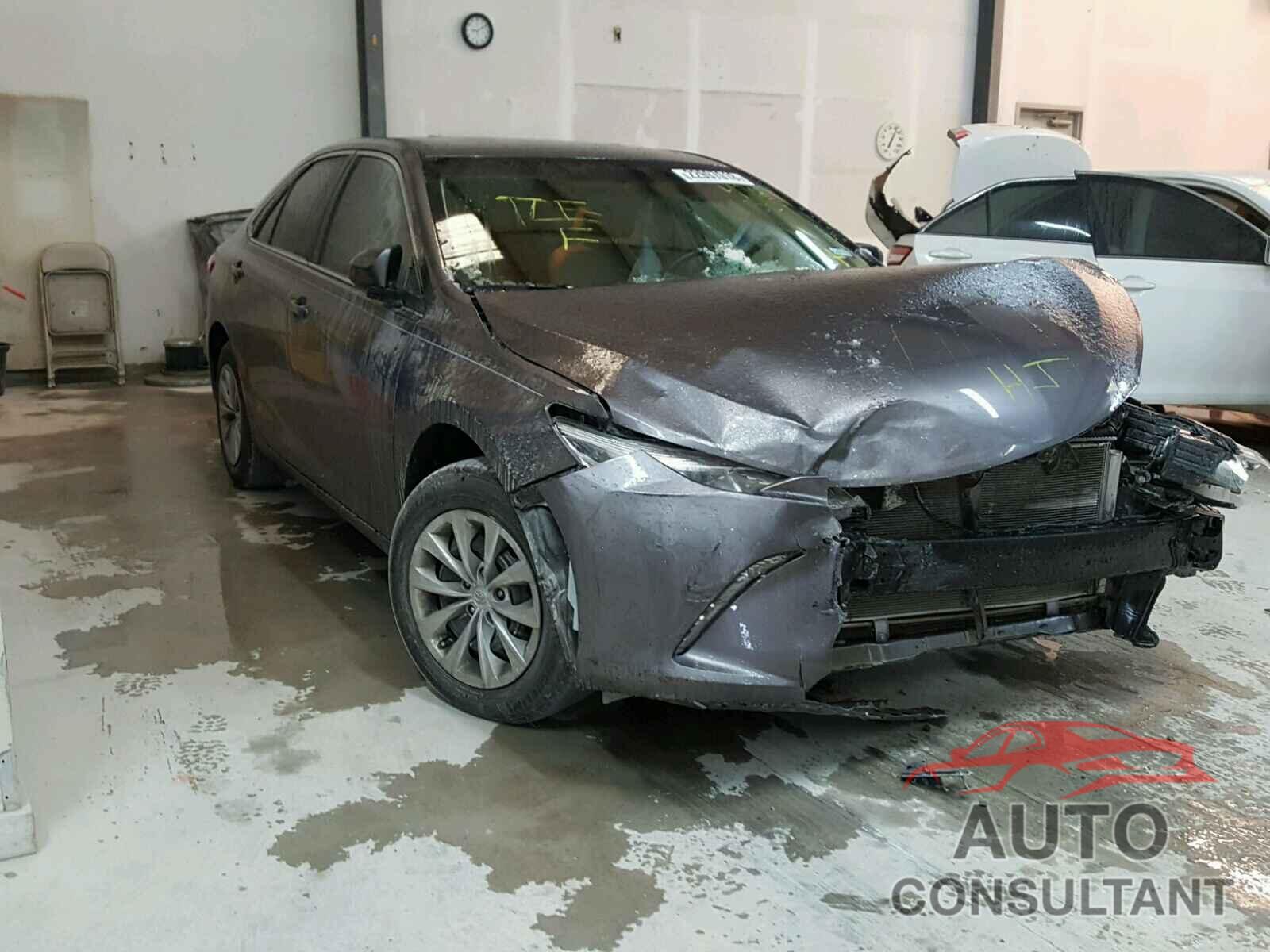 TOYOTA CAMRY 2015 - 4T4BF1FK3FR476350