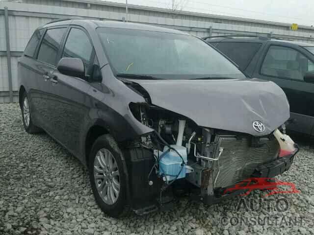 TOYOTA SIENNA 2015 - 5TDYK3DC3FS629115