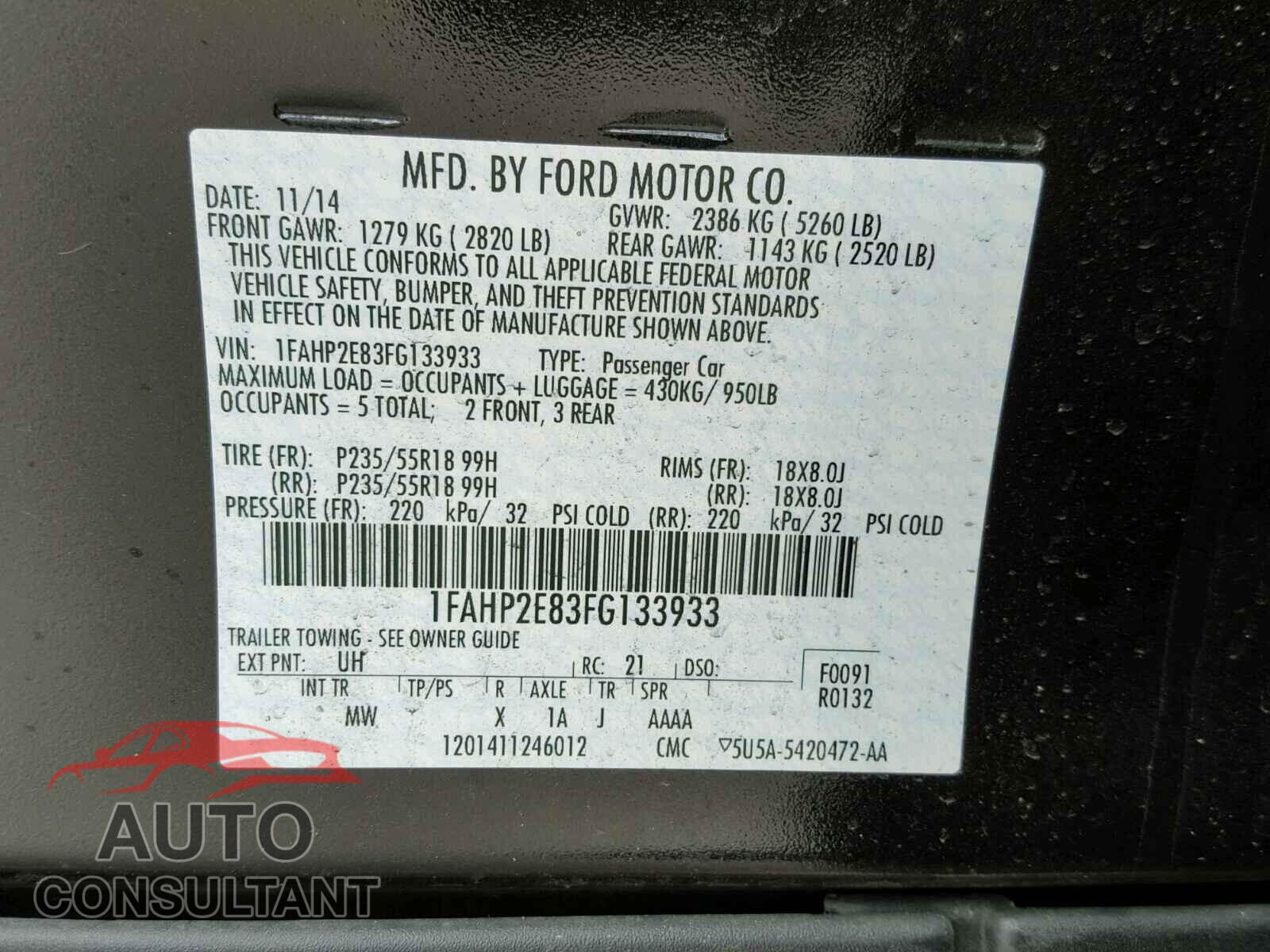 FORD TAURUS 2015 - 1FAHP2E83FG133933