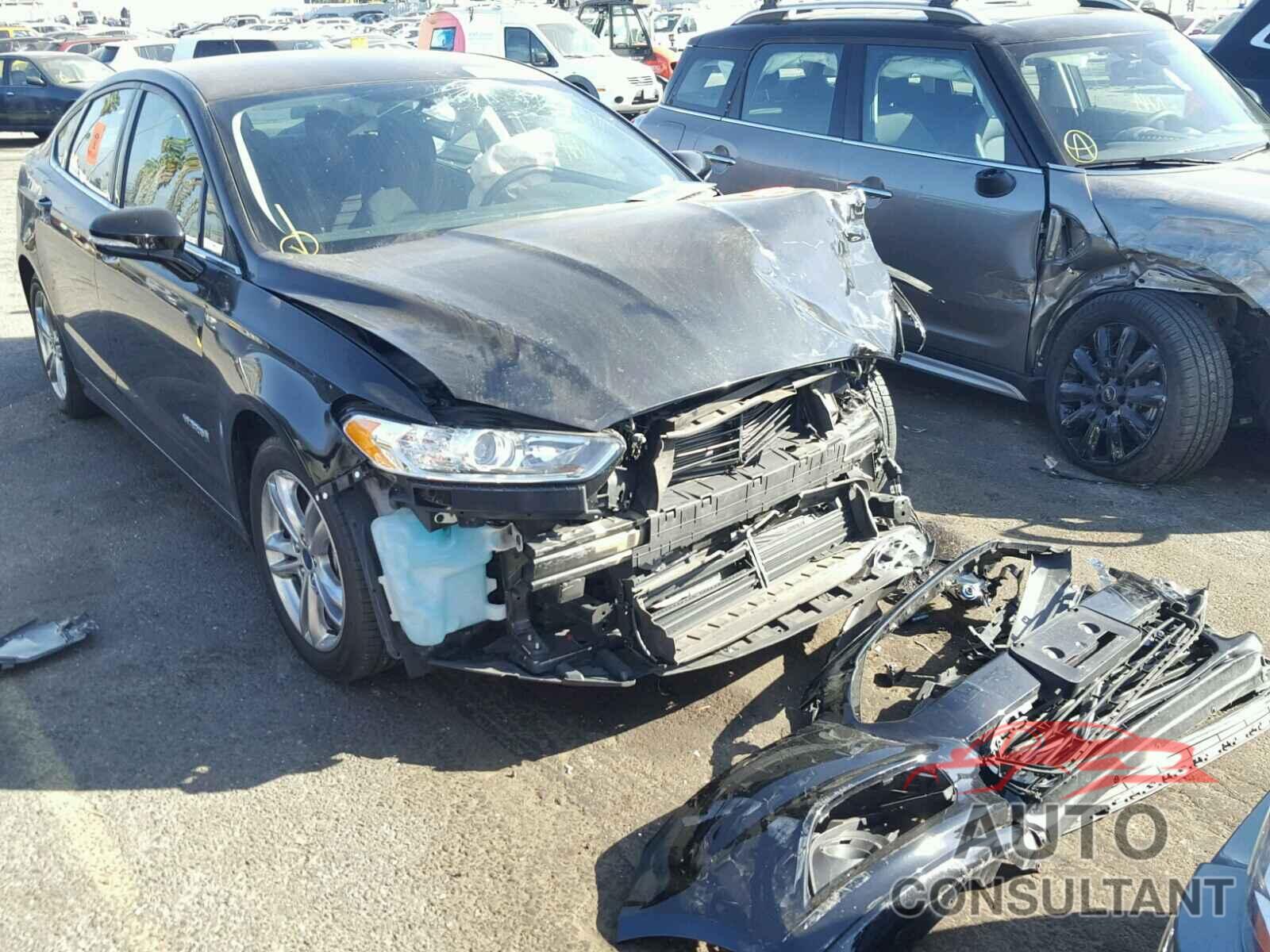 FORD FUSION 2016 - 3FA6P0LU5GR203843