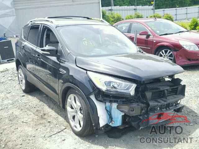 FORD ESCAPE 2017 - 1FMCU0J90HUB85553