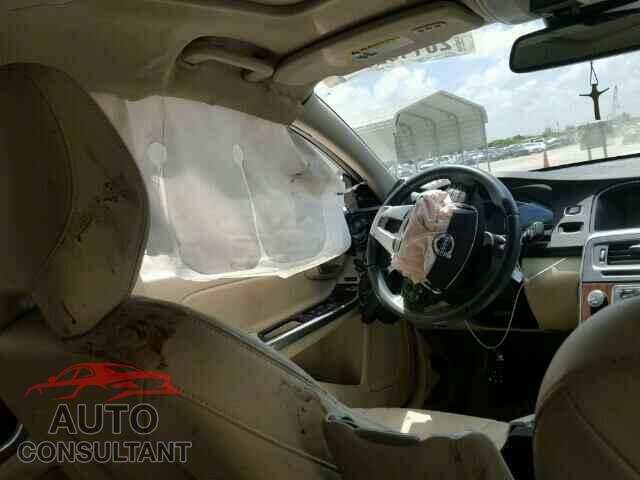 VOLVO S60 2015 - YV140MFC0F1318837
