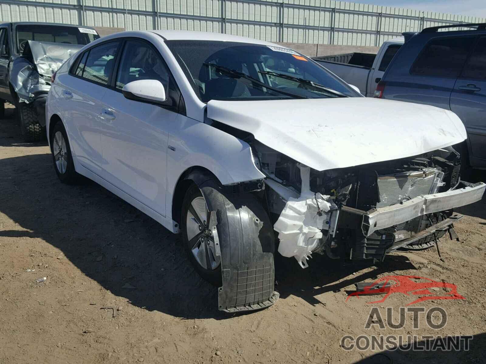 HYUNDAI IONIQ 2017 - KMHC65LC5HU054246