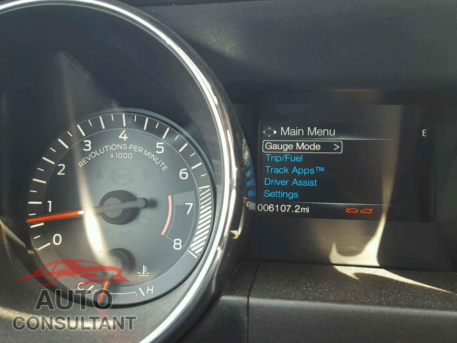 FORD MUSTANG 2017 - 1FA6P8CF4H5324352