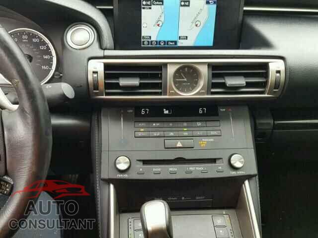LEXUS IS250 2015 - JTHCF1D22F5028552