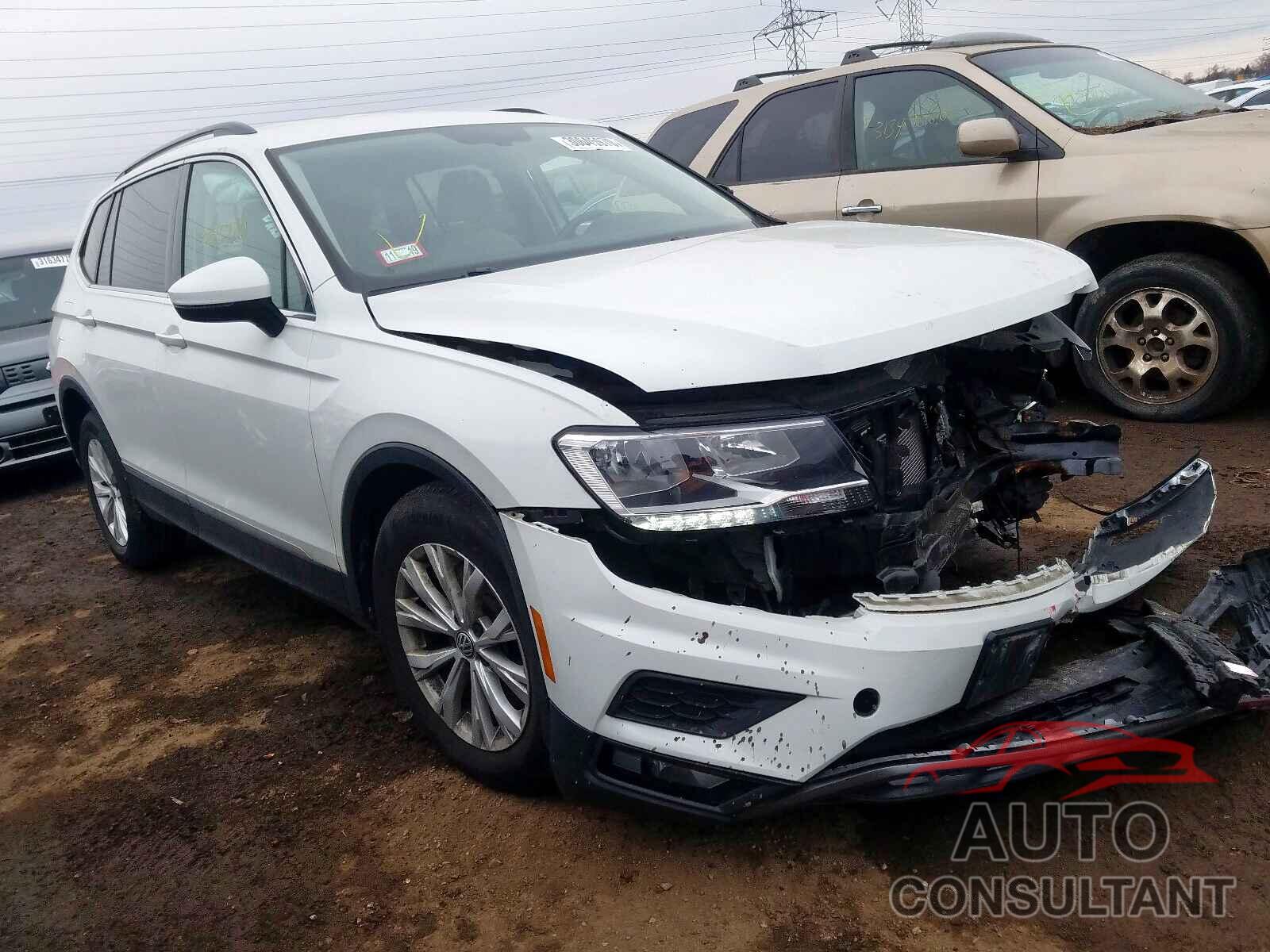 VOLKSWAGEN TIGUAN 2018 - 3VV2B7AX6JM035858