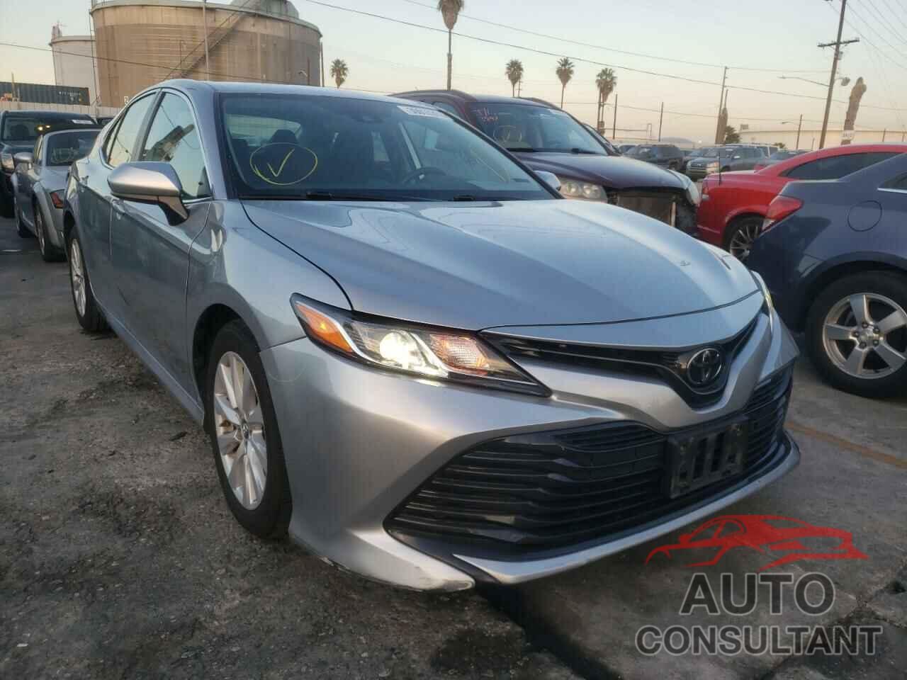 TOYOTA CAMRY 2019 - 4T1B11HK4KU770145
