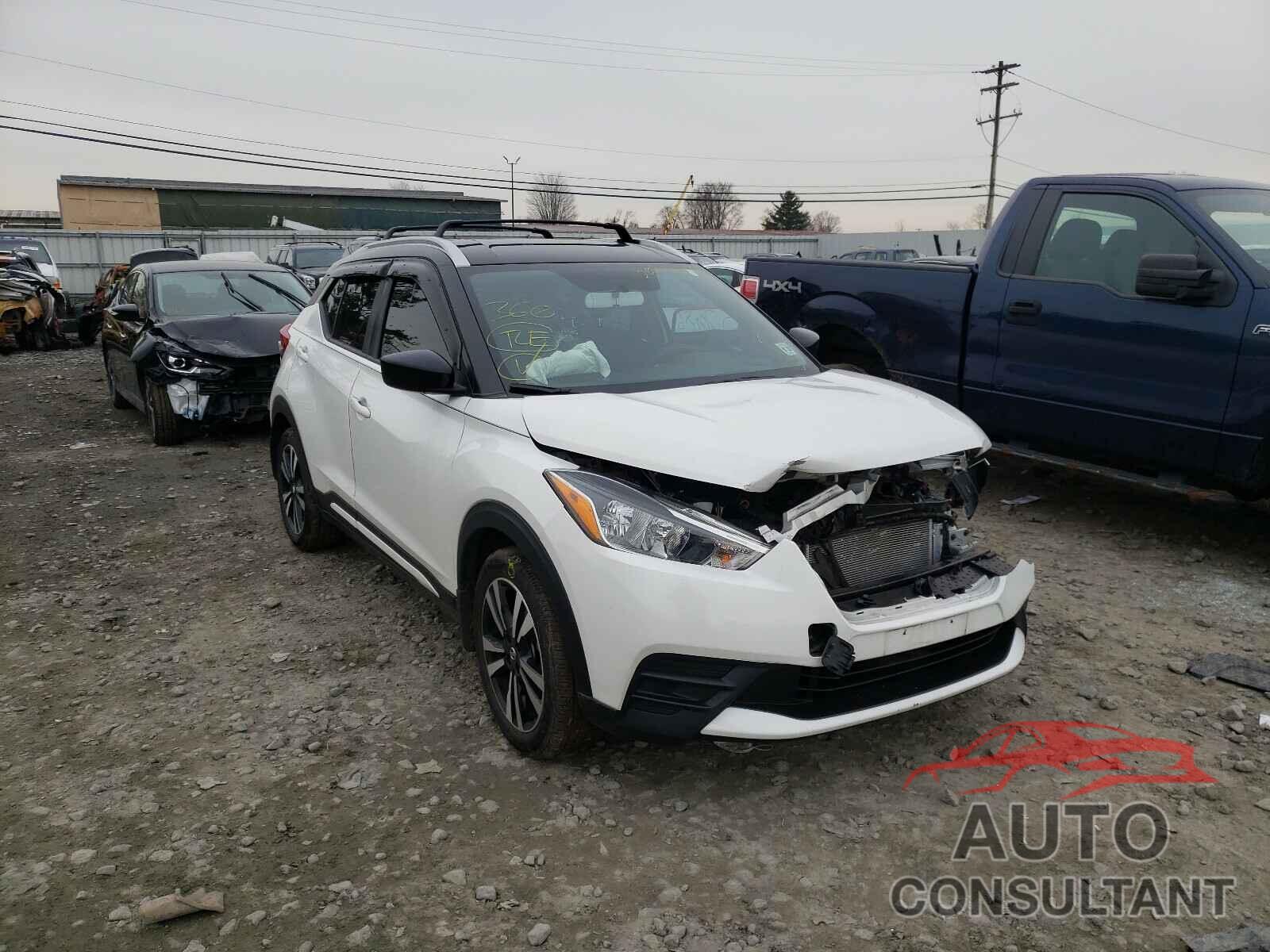 NISSAN KICKS 2018 - 3N1CP5CU9JL518698