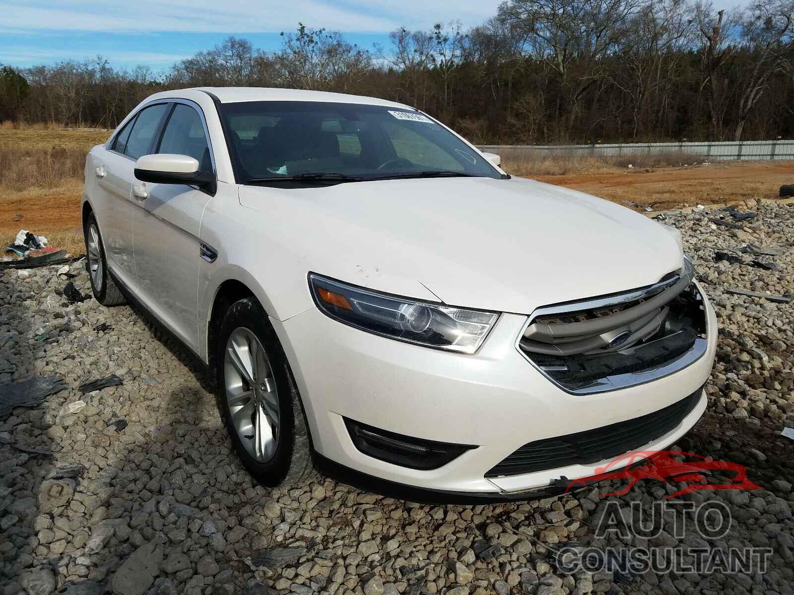 FORD TAURUS 2016 - 1FAHP2E82GG139837