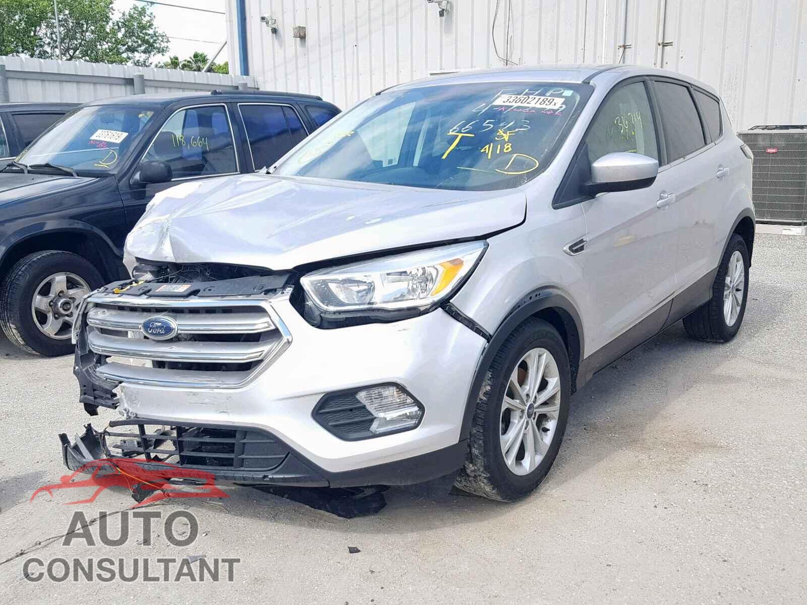 FORD ESCAPE SE 2017 - 1N4AA6AP1HC434105