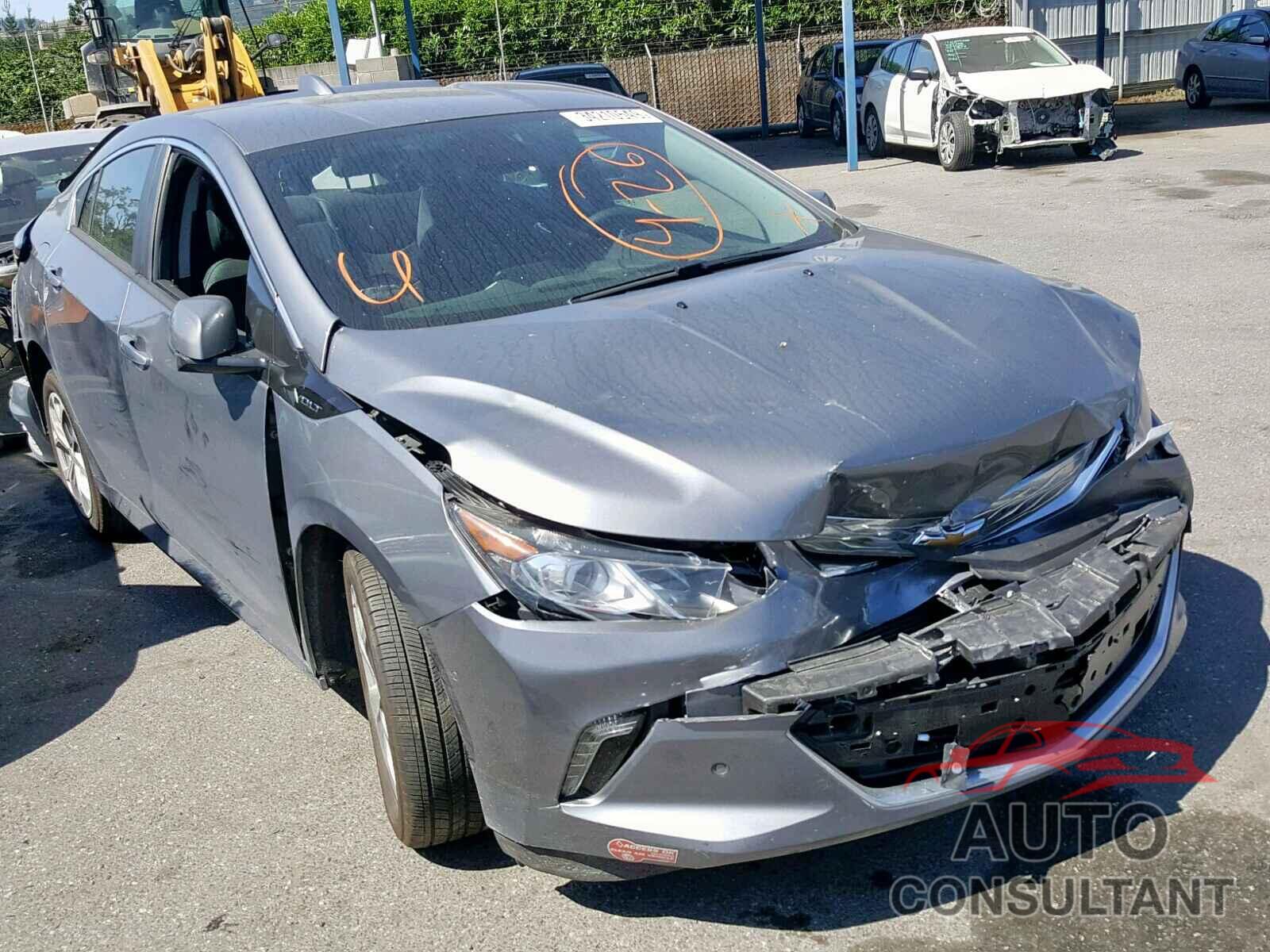 CHEVROLET VOLT 2018 - 3KPF34AD7LE232052