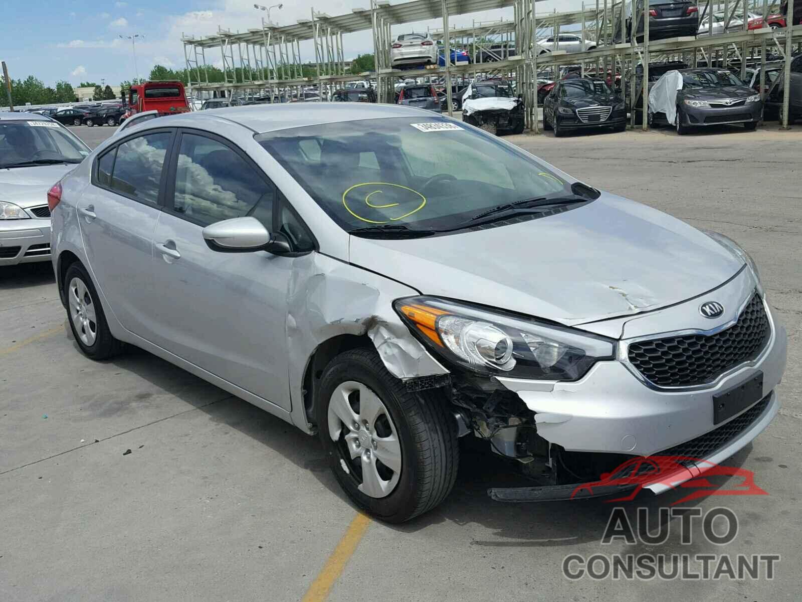 KIA FORTE 2016 - KNAFK4A63G5449892