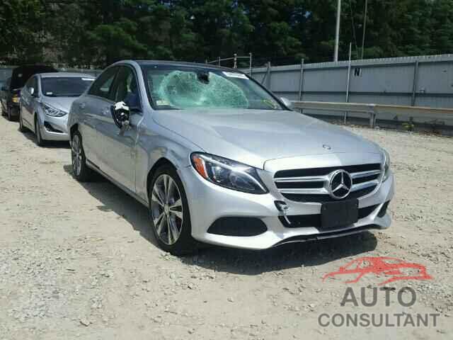 MERCEDES-BENZ C300 2015 - 55SWF4KB0FU081122