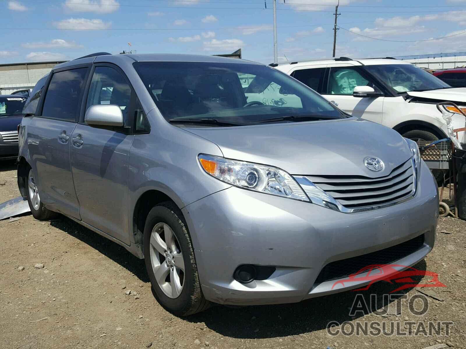 TOYOTA SIENNA 2017 - 5TDKZ3DC9HS811485