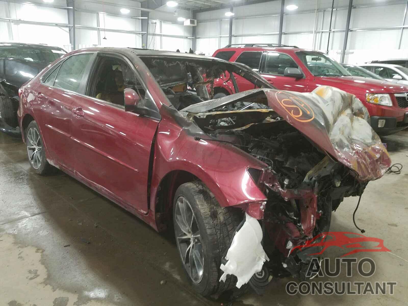 TOYOTA CAMRY 2016 - 4T1BF1FK1GU554393