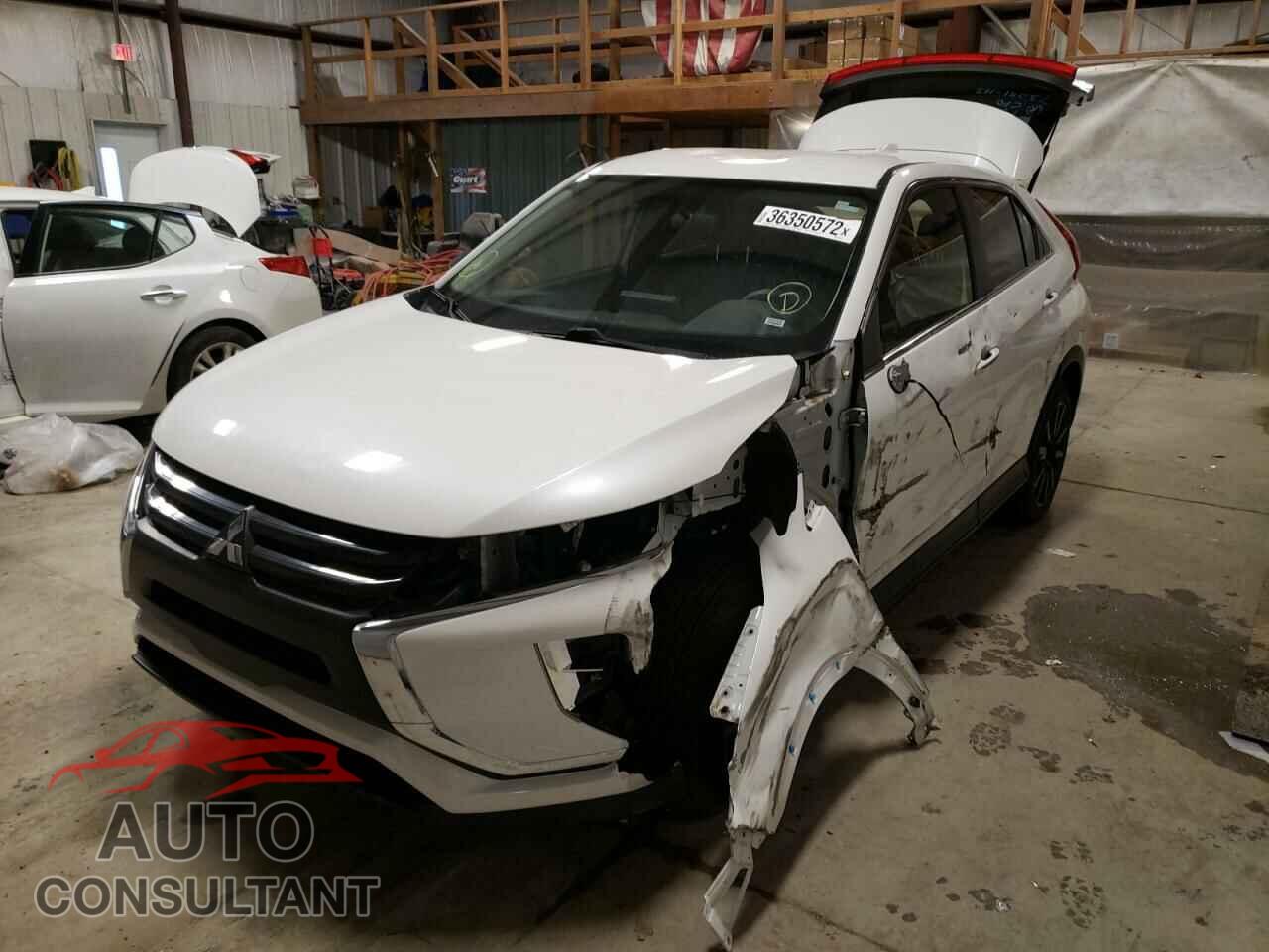 MITSUBISHI ECLIPSE 2018 - JA4AT4AA7JZ043106