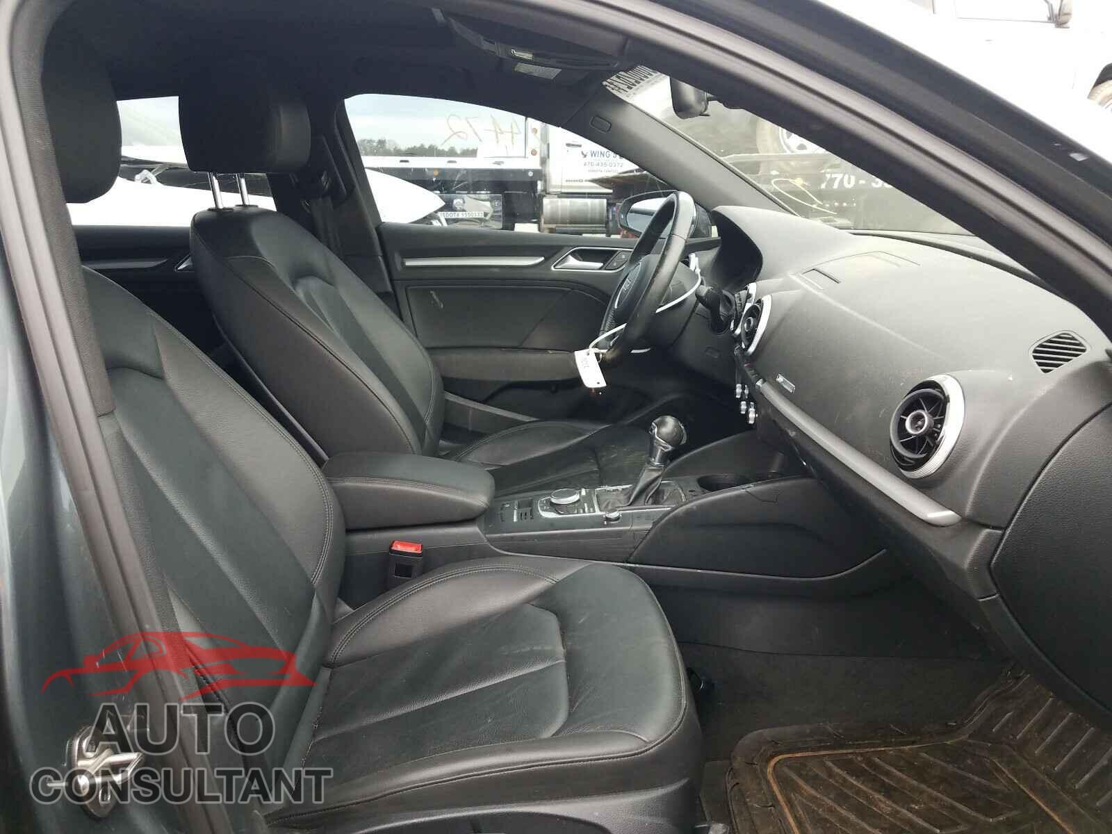 AUDI A3 2016 - WAUA7GFF0G1114280
