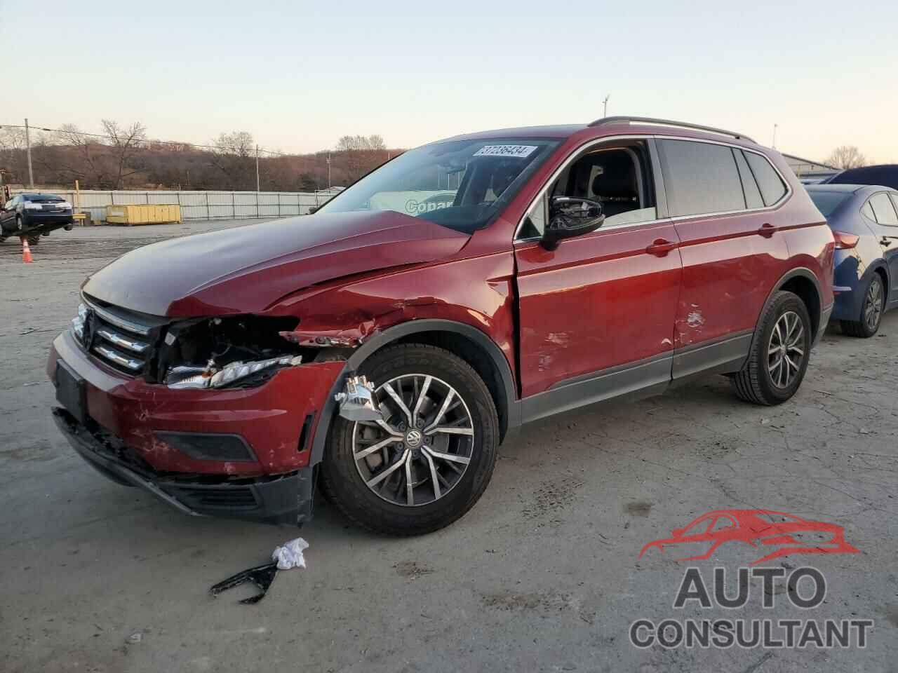 VOLKSWAGEN TIGUAN 2019 - 3VV3B7AX1KM157355