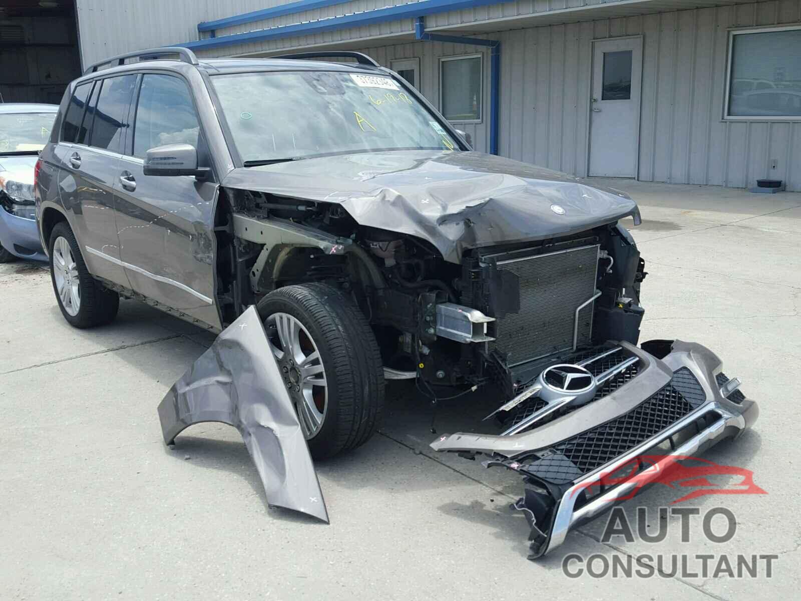 MERCEDES-BENZ GLK 350 2015 - WDCGG5HB1FG364273