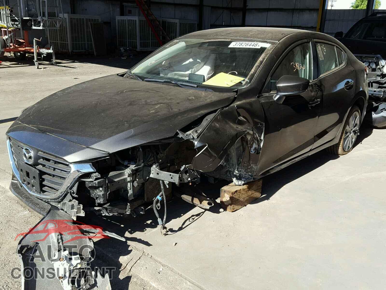 MAZDA 3 2017 - 3MZBN1V78HM130295