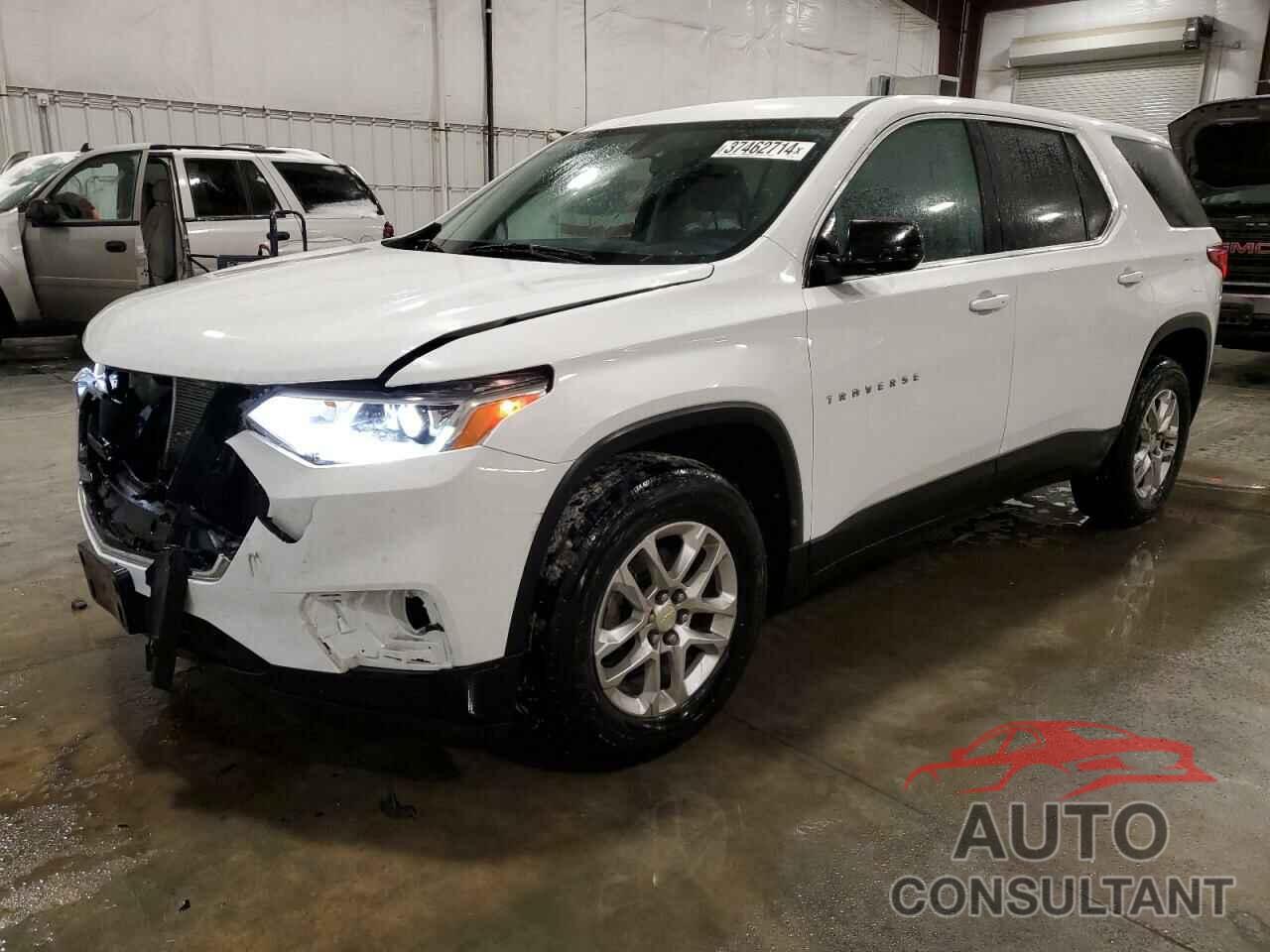 CHEVROLET TRAVERSE 2018 - 1GNERFKW0JJ221956