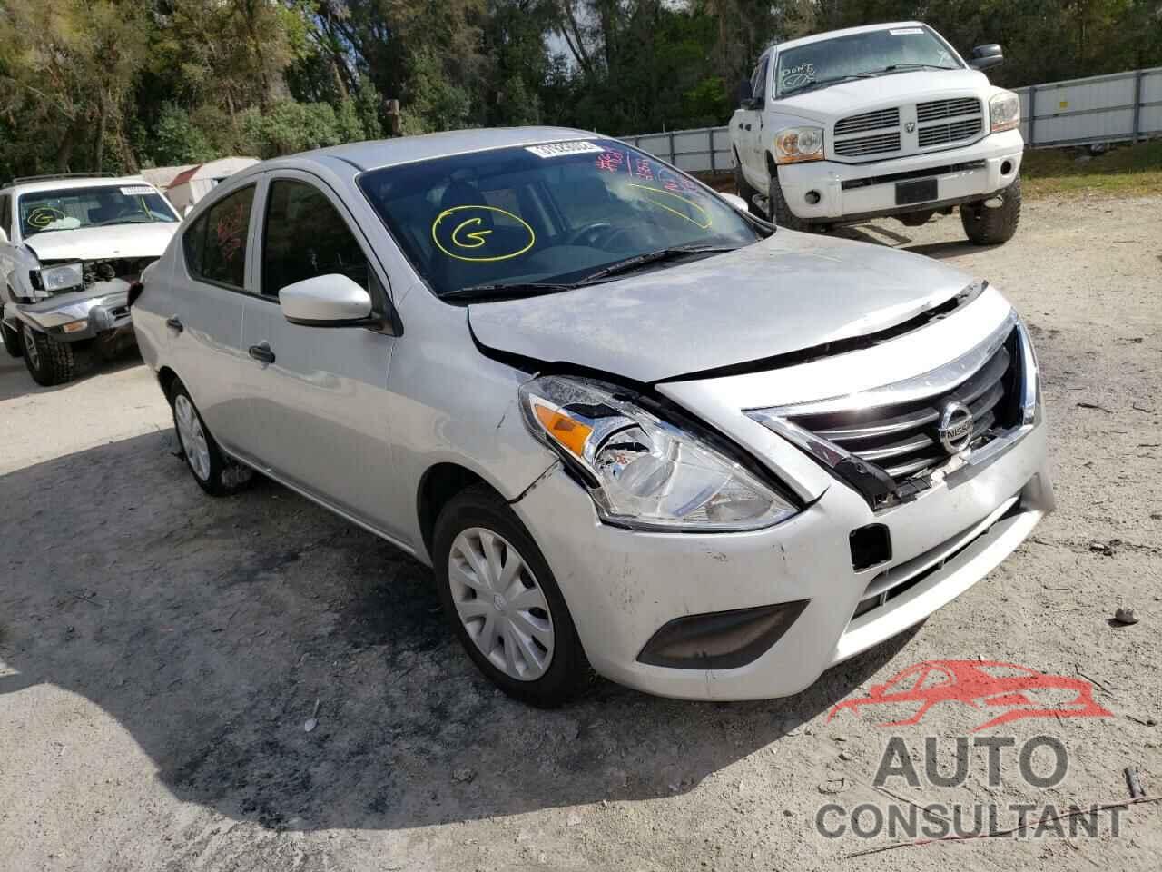 NISSAN VERSA 2019 - 3N1CN7AP1KL825606