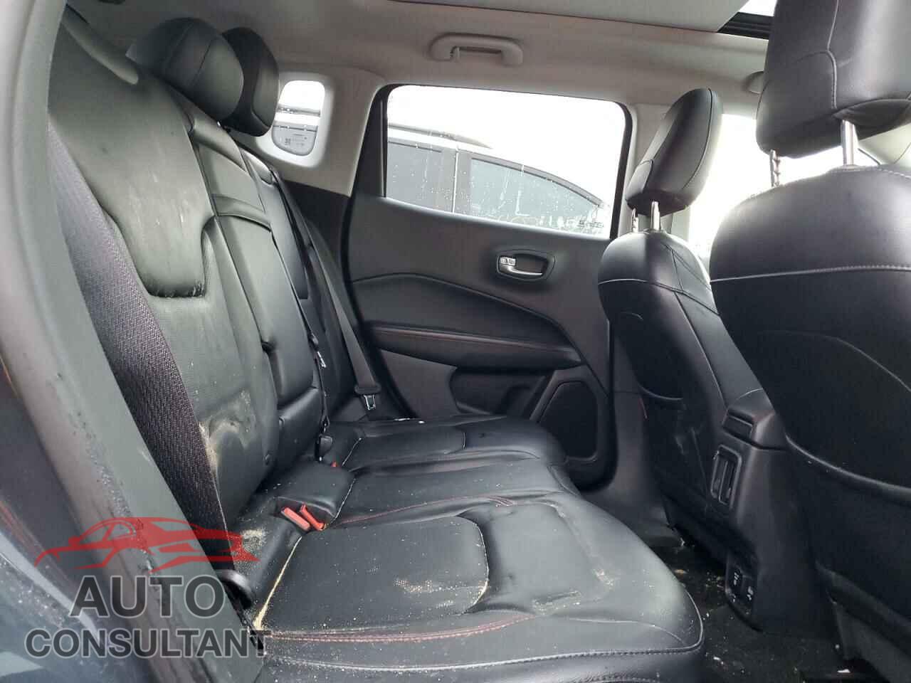 JEEP COMPASS 2017 - 3C4NJDDB9HT650935