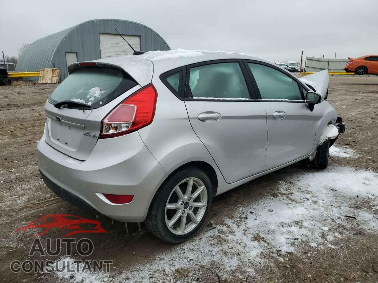 FORD FIESTA 2017 - 3FADP4EJ8HM138826