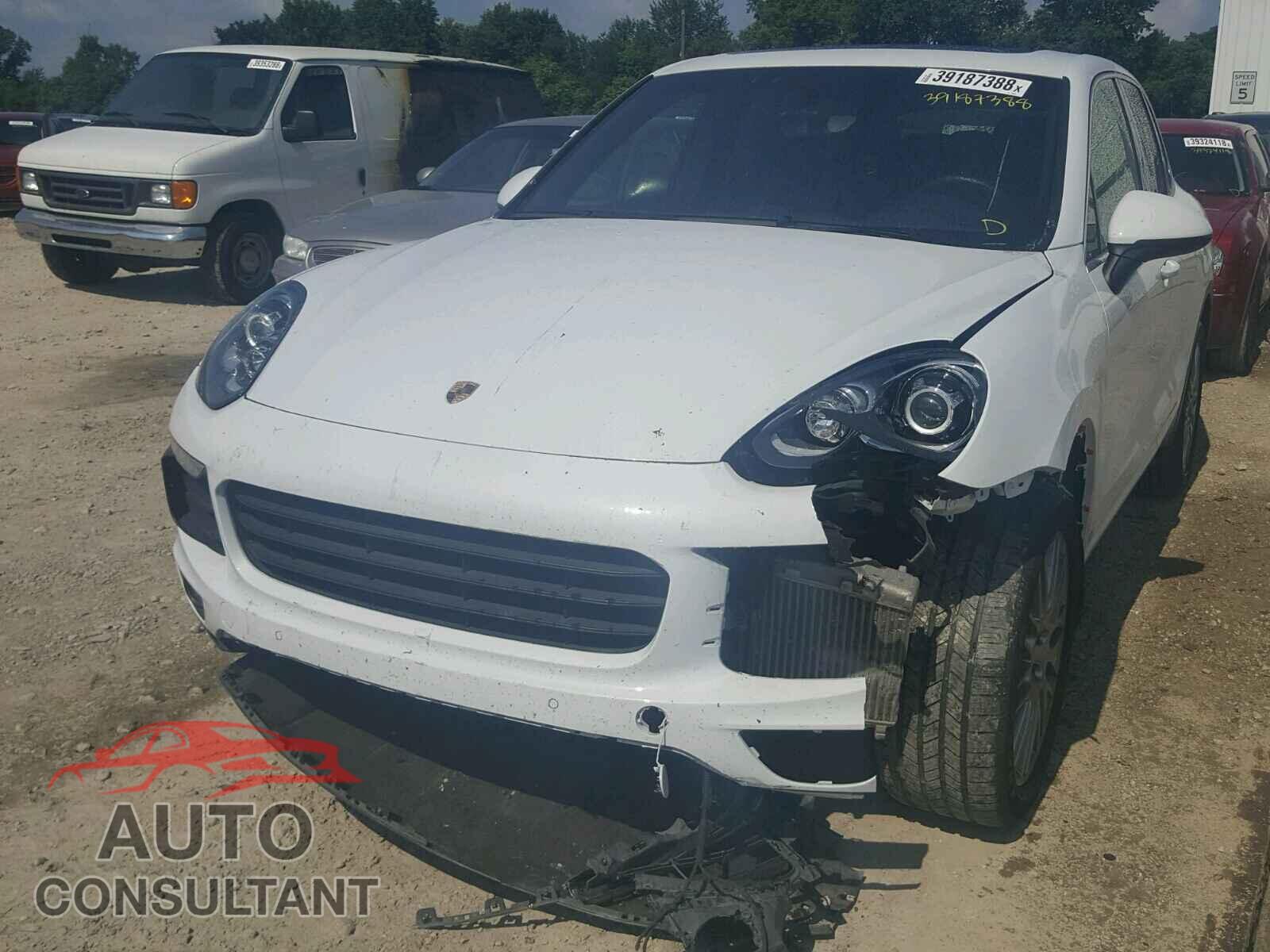 PORSCHE CAYENNE S 2015 - WP1AB2A28FLA56803