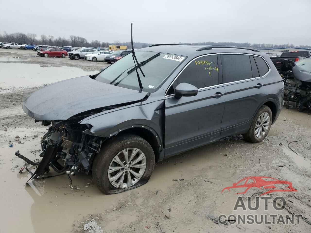 VOLKSWAGEN TIGUAN 2019 - 3VV3B7AXXKM099536