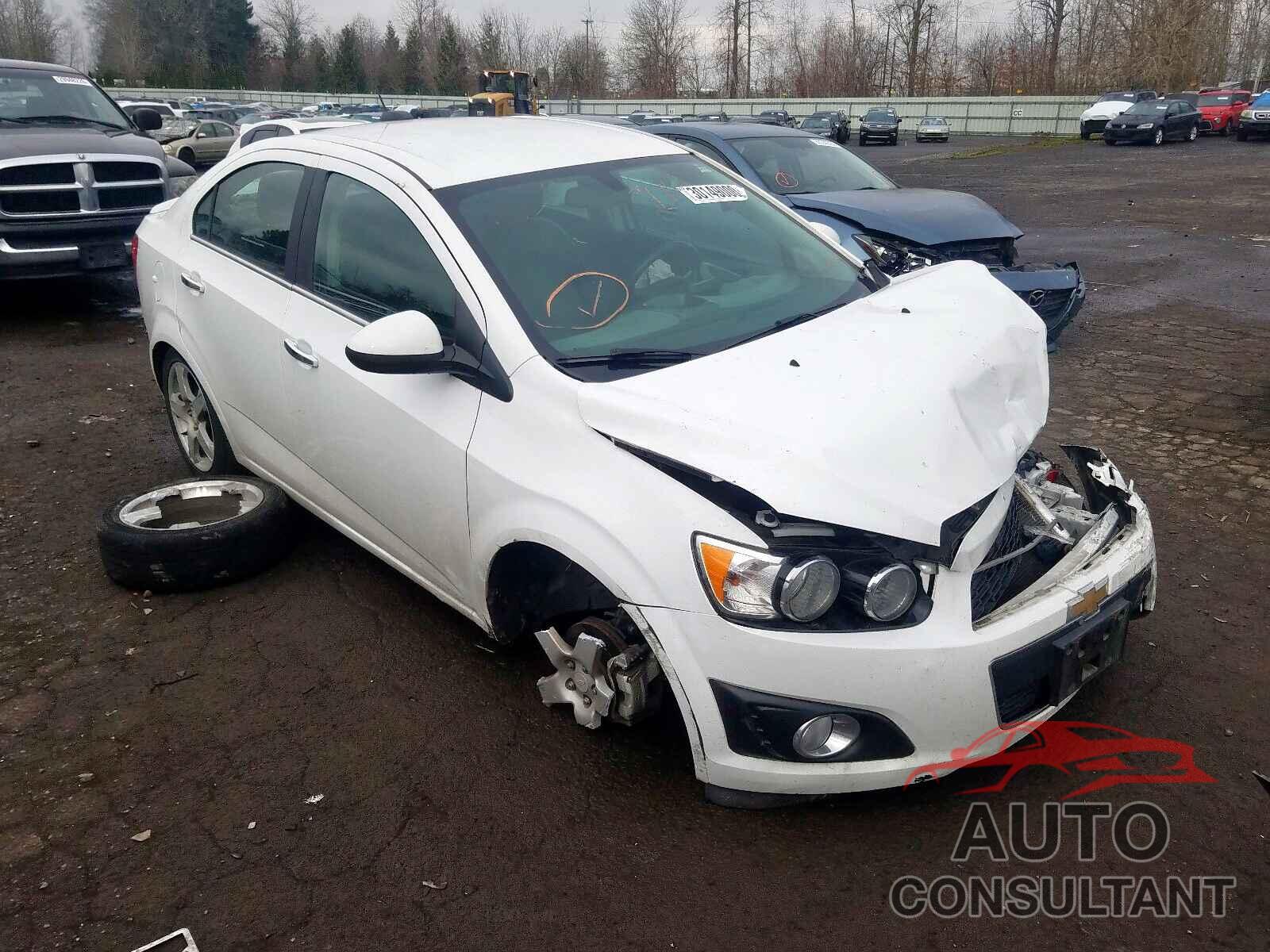 CHEVROLET SONIC 2016 - MAJ3S2FE6LC379035