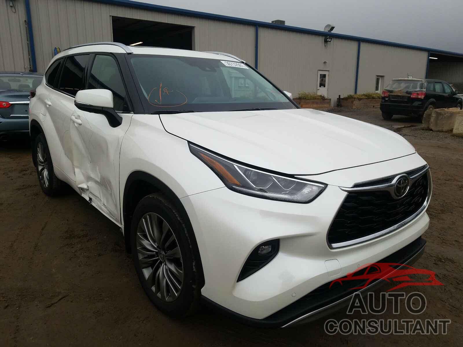 TOYOTA HIGHLANDER 2021 - 5TDFZRBH6MS059922
