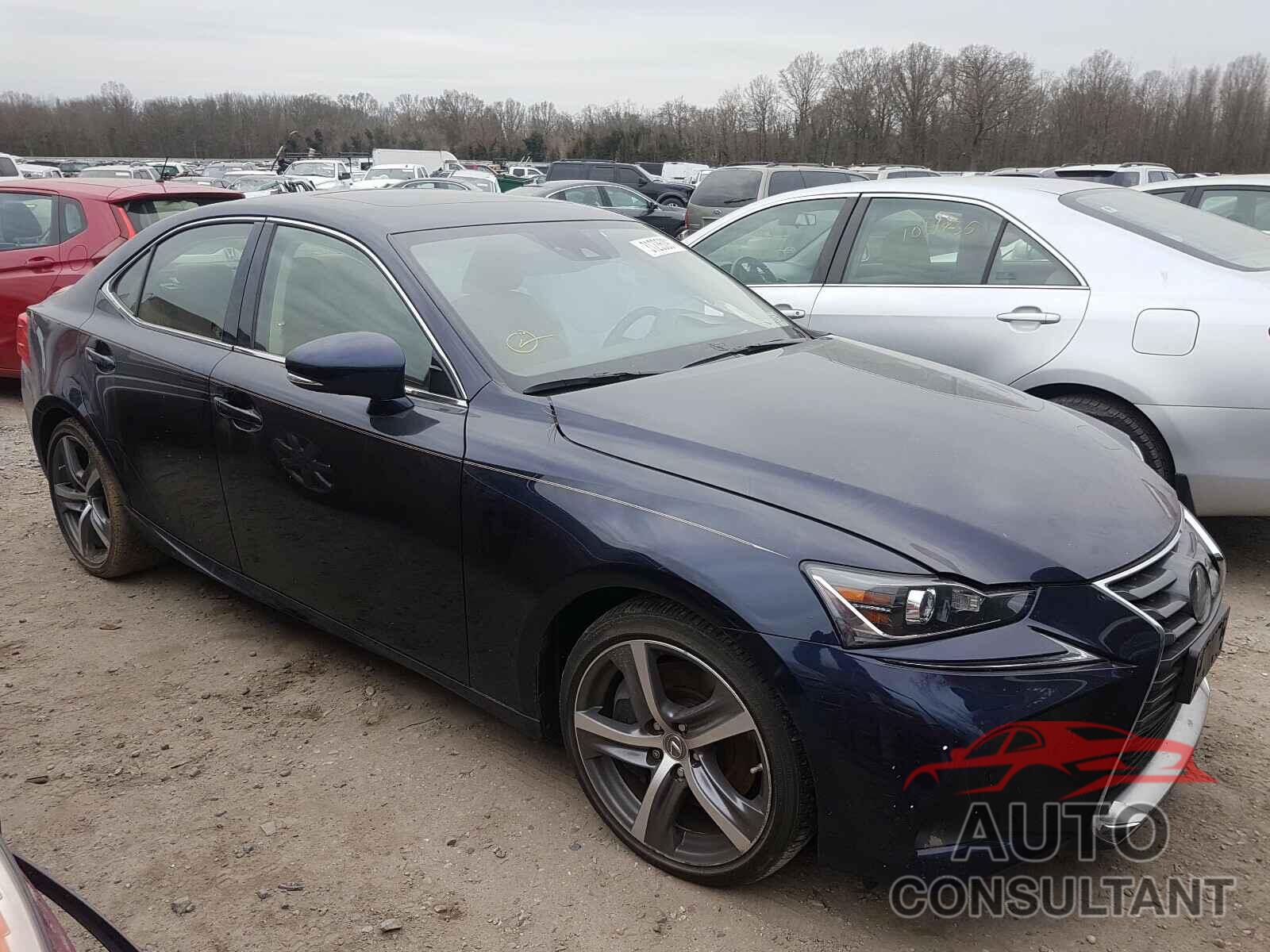 LEXUS IS 2018 - JTHC81D22J5032894