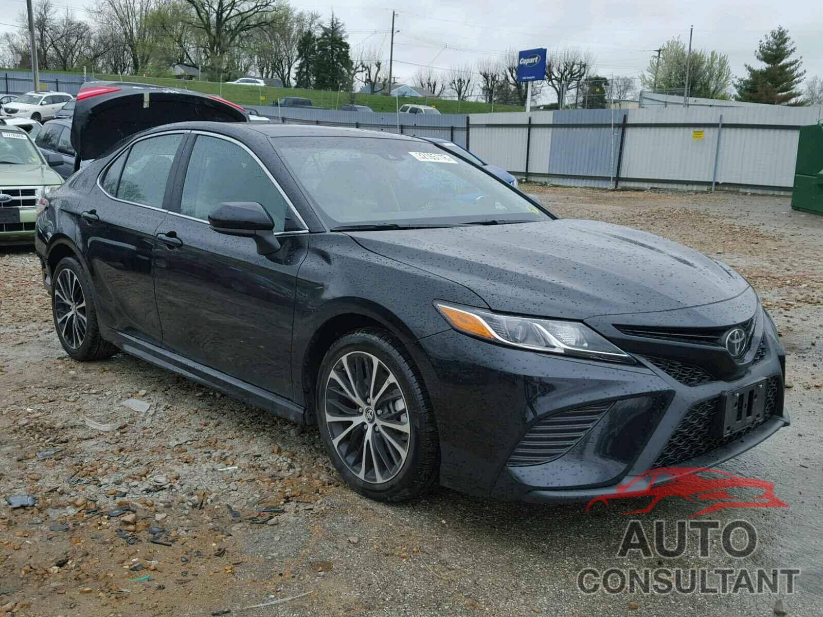 TOYOTA CAMRY 2018 - 4T1B11HK7JU547256