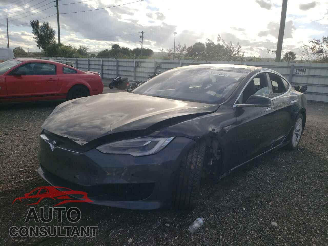 TESLA MODEL S 2016 - 5YJSA1E20GF142575