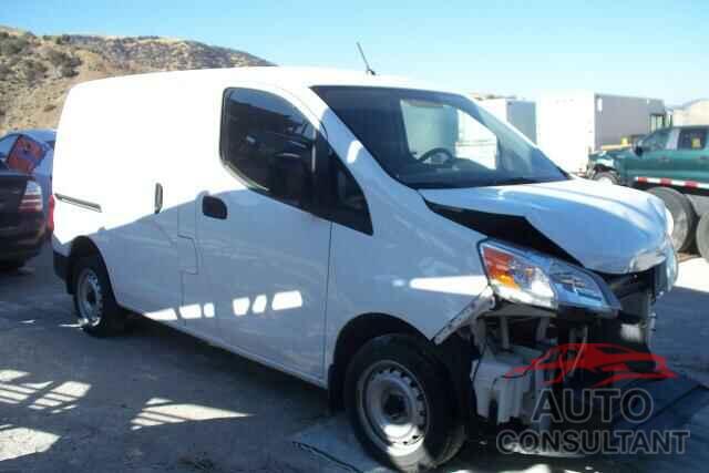 NISSAN NV 2015 - 3N6CM0KN1FK721260