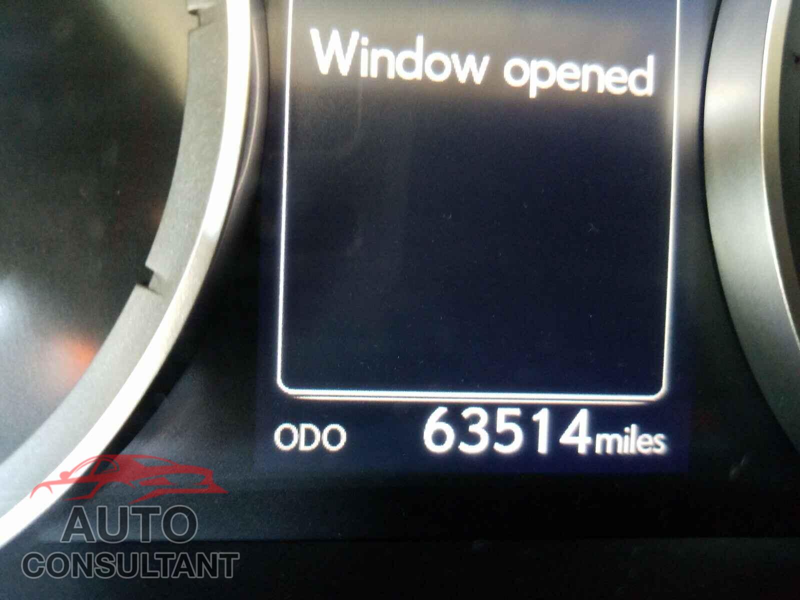 LEXUS IS 2016 - JTHBA1D26G5029215