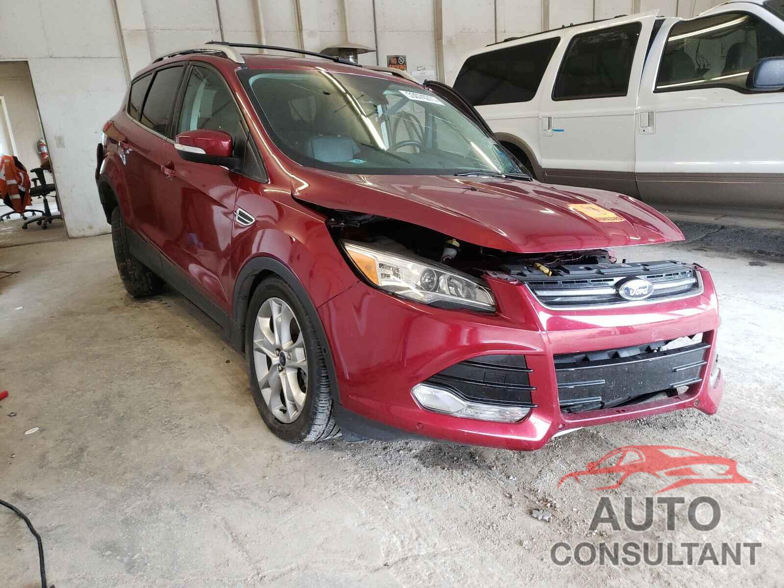 FORD ESCAPE 2015 - 1FMCU0J9XFUB73018