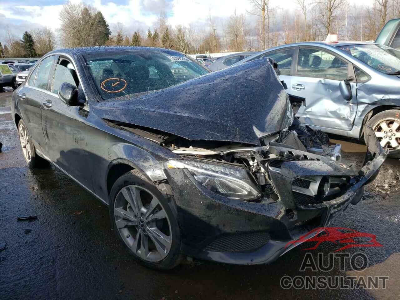 MERCEDES-BENZ C-CLASS 2018 - 55SWF4KB3JU272946