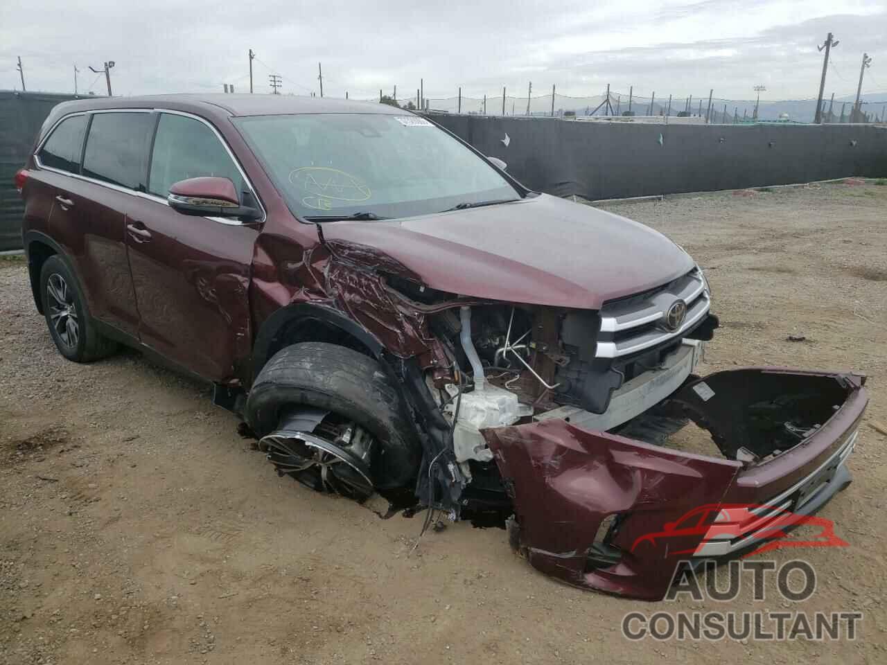 TOYOTA HIGHLANDER 2019 - 5TDBZRFH3KS918048