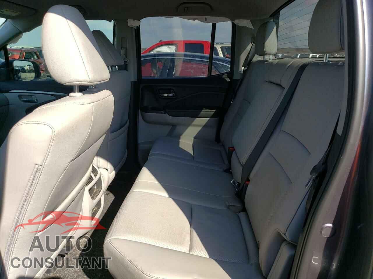 HONDA RIDGELINE 2018 - 5FPYK3F50JB008966