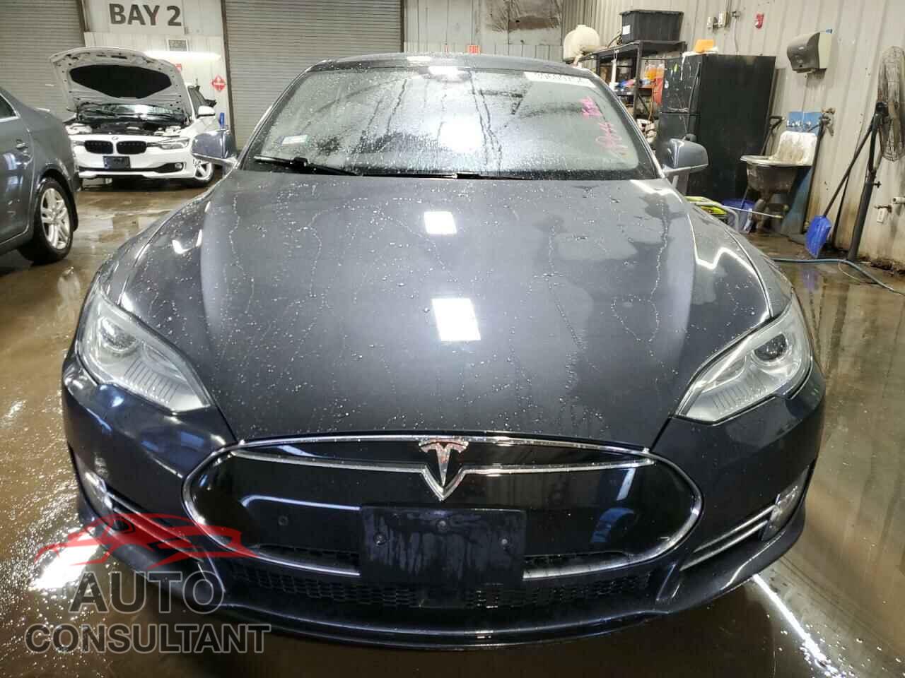 TESLA MODEL S 2016 - 5YJSA1E24GF116528