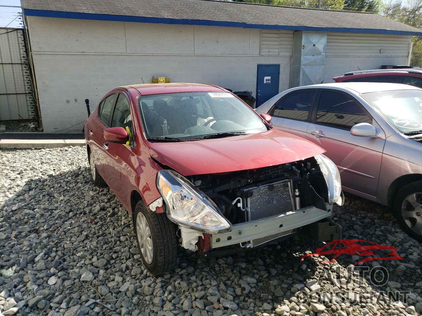 NISSAN VERSA 2019 - 3N1CN7AP3KL816180